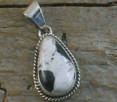 White Buffalo Pendant M